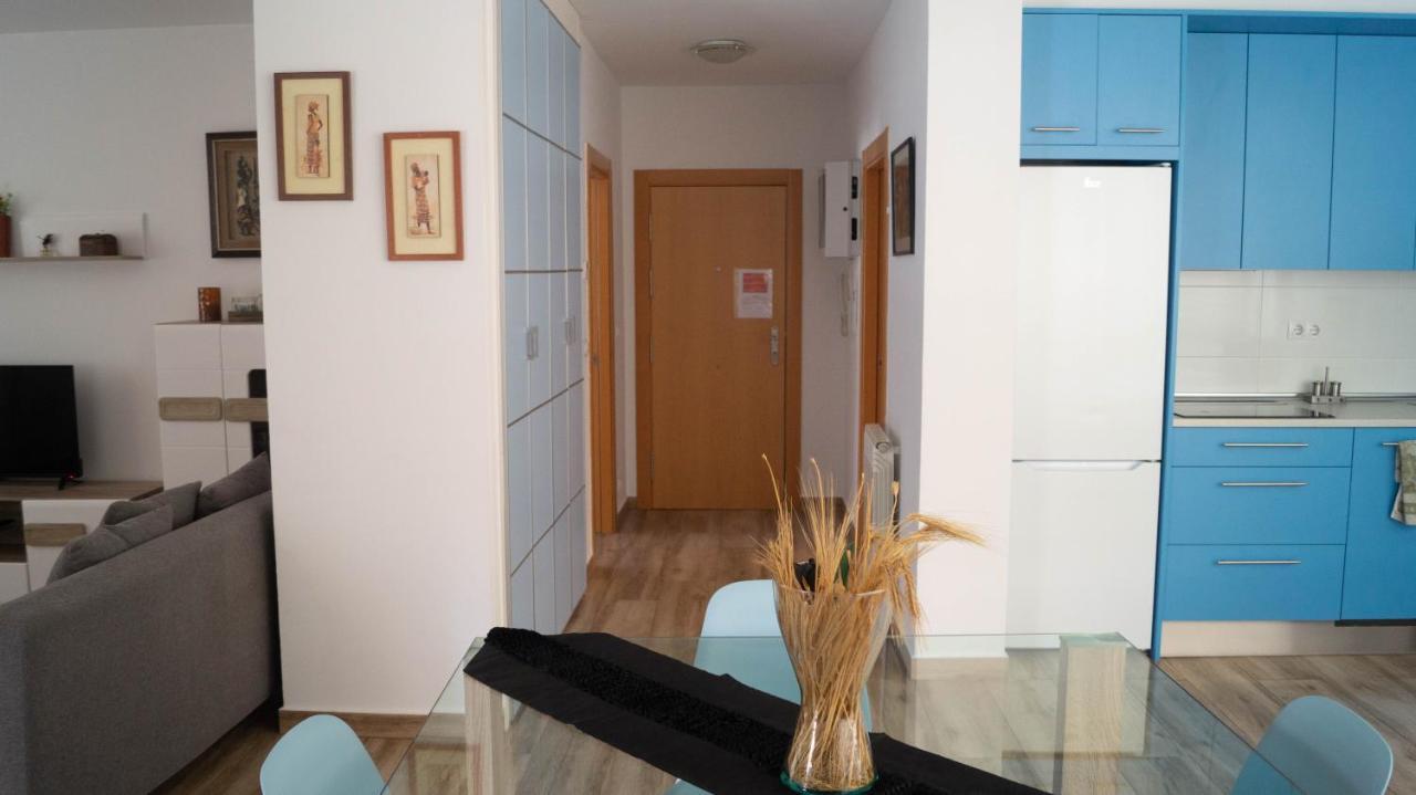 Zaragoza Y Sus 2 Catedrales Lägenhet Exteriör bild