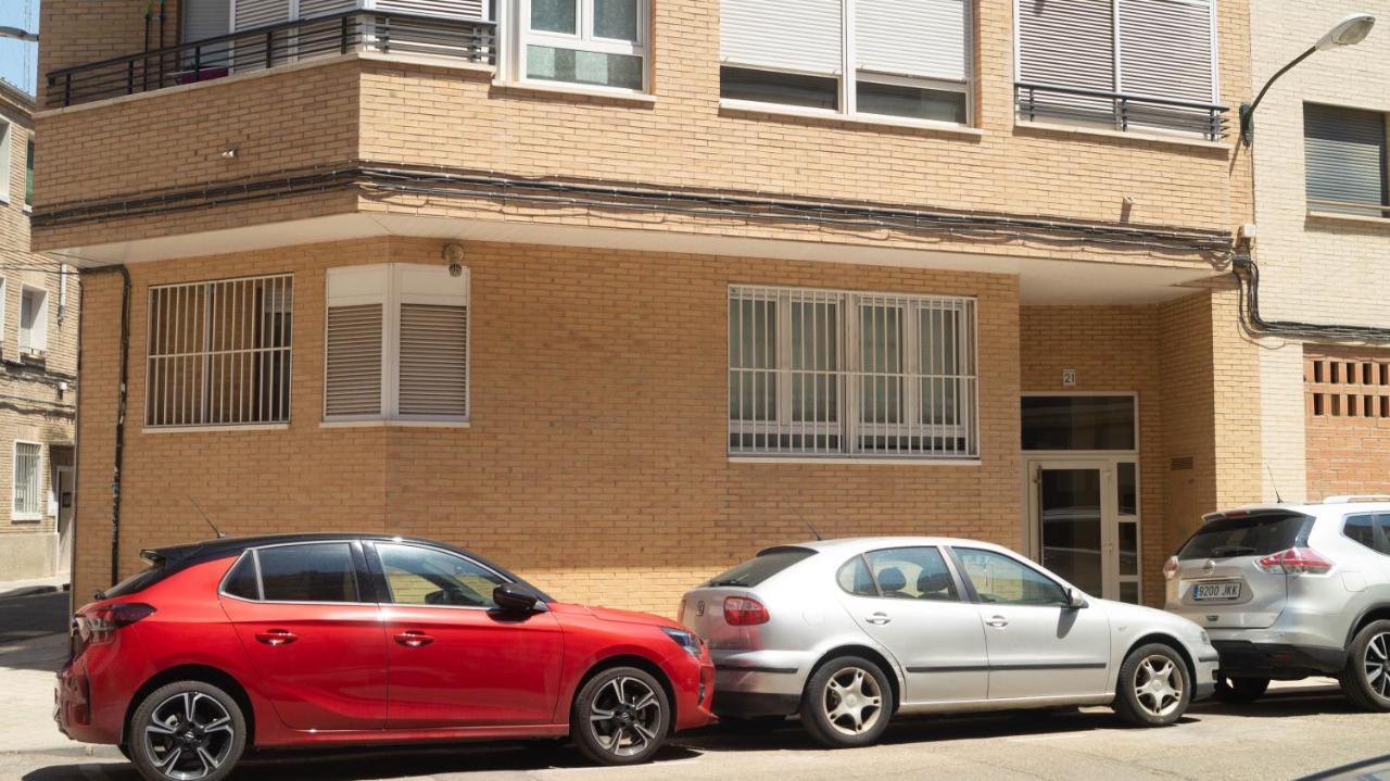 Zaragoza Y Sus 2 Catedrales Lägenhet Exteriör bild